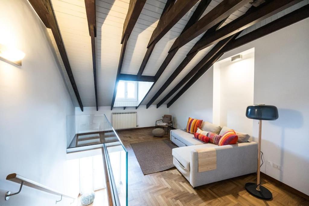 Wonderfull Two Floors Apartment Navigli ميلان المظهر الخارجي الصورة