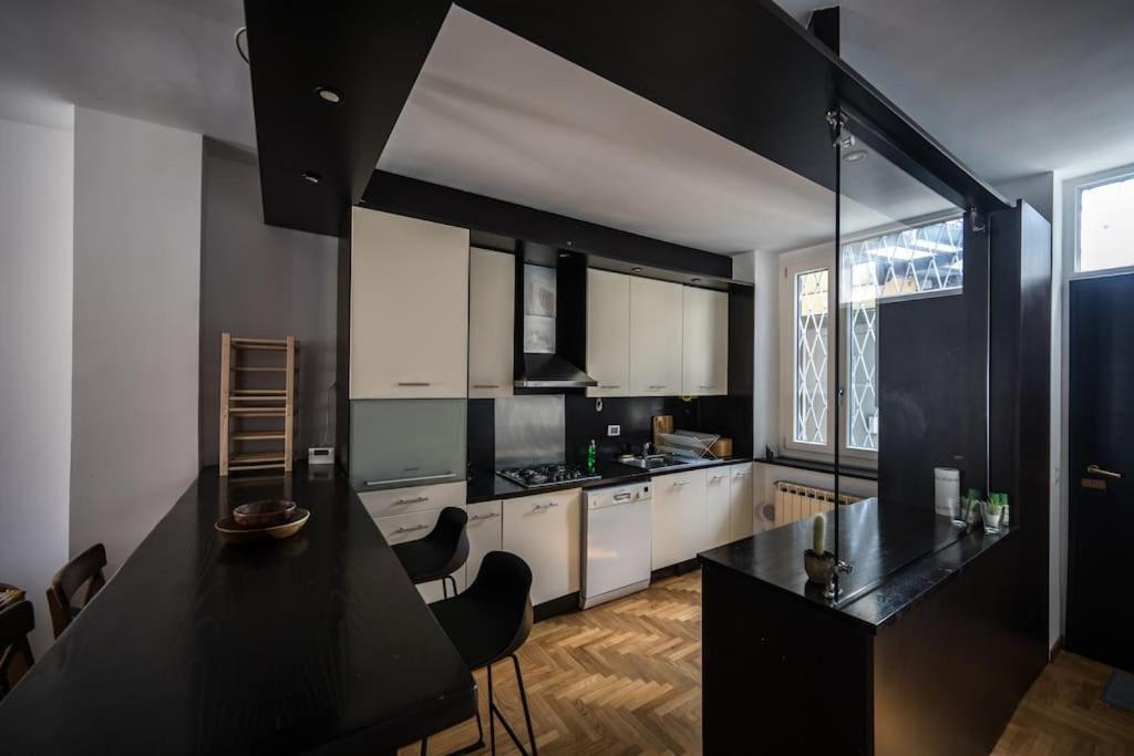 Wonderfull Two Floors Apartment Navigli ميلان المظهر الخارجي الصورة