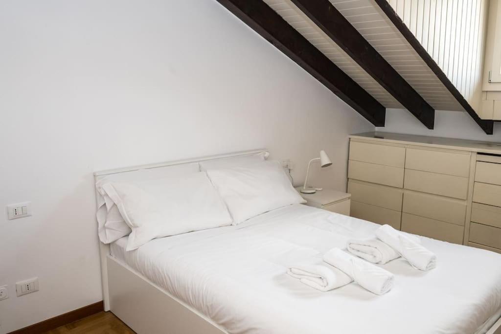 Wonderfull Two Floors Apartment Navigli ميلان المظهر الخارجي الصورة