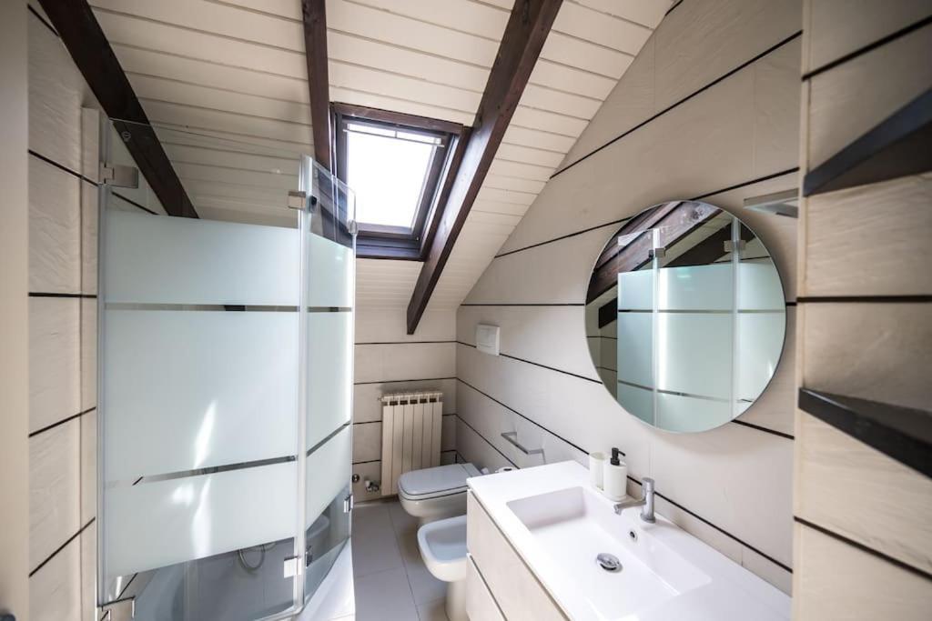 Wonderfull Two Floors Apartment Navigli ميلان المظهر الخارجي الصورة